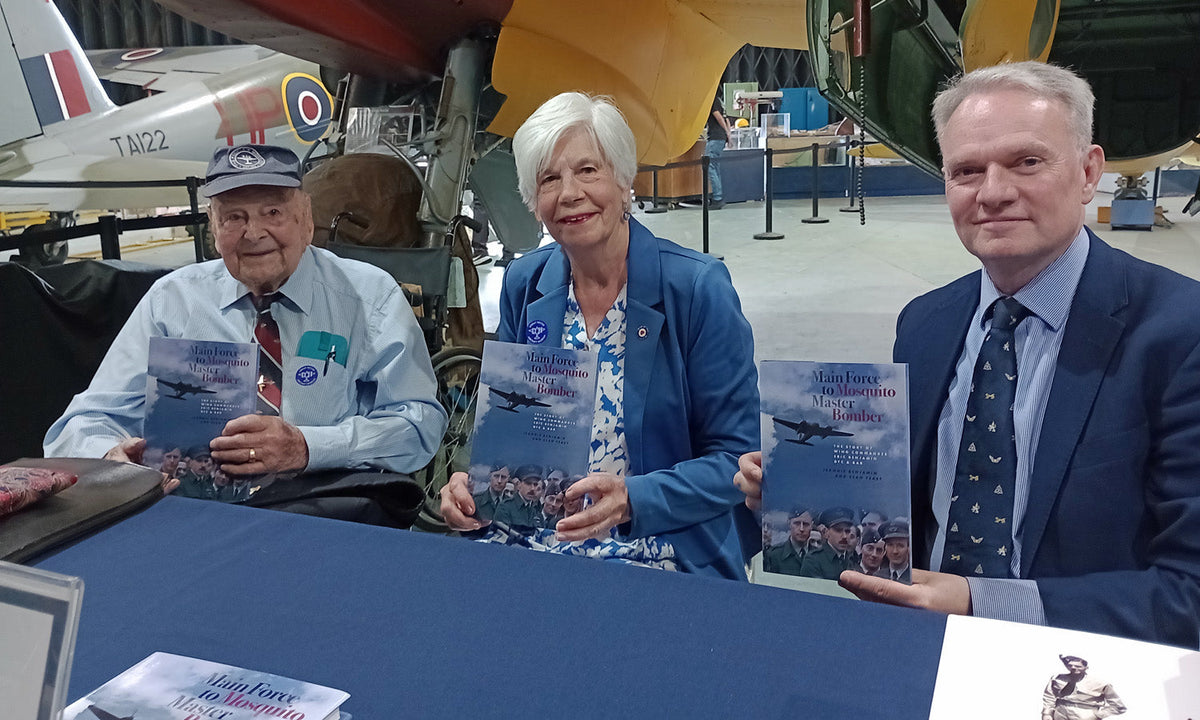 Main Force to Mosquito Master Bomber (Author Signed)