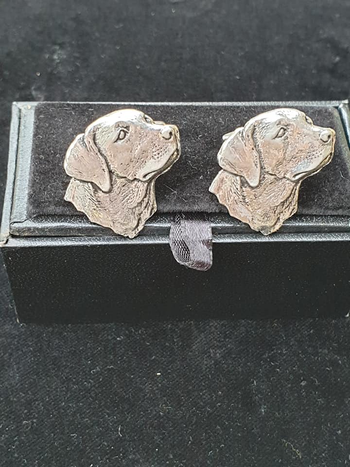 Country Style Cufflinks with Gun Dog (Labrador) Design .