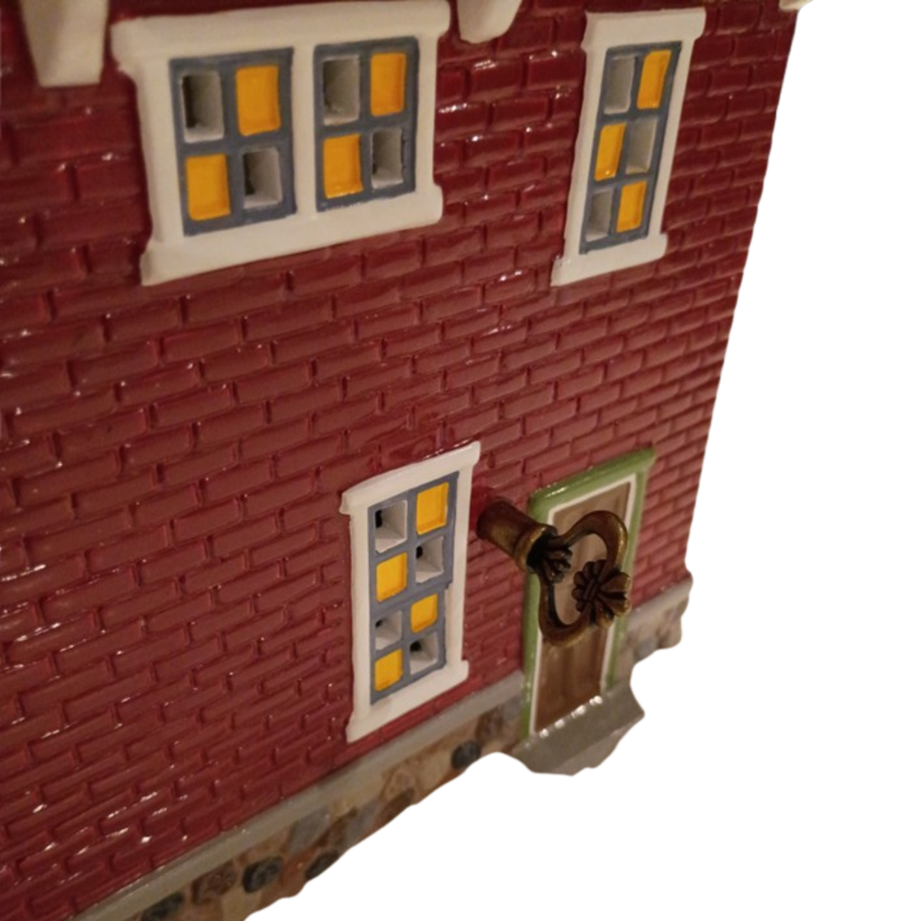 Department 56 – 1224 Kissing Claus Lane Animated Musical Christmas House